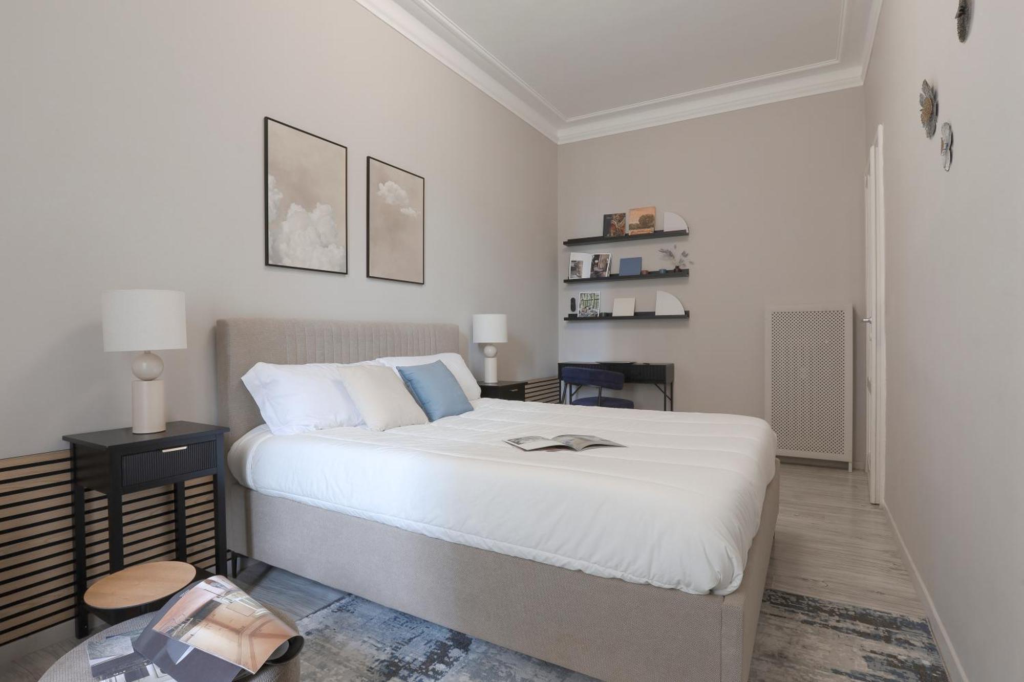 Piramide Deluxe Apartment โรม ภายนอก รูปภาพ