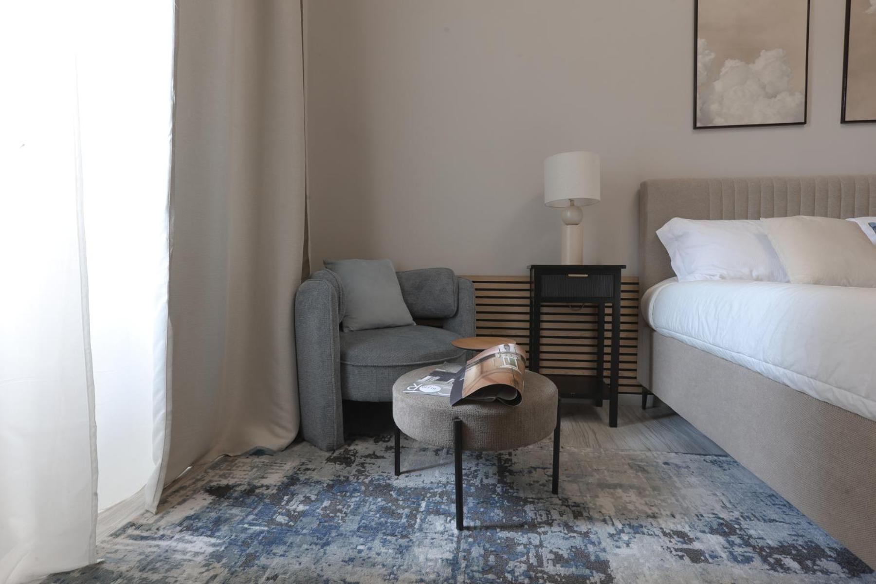 Piramide Deluxe Apartment โรม ภายนอก รูปภาพ
