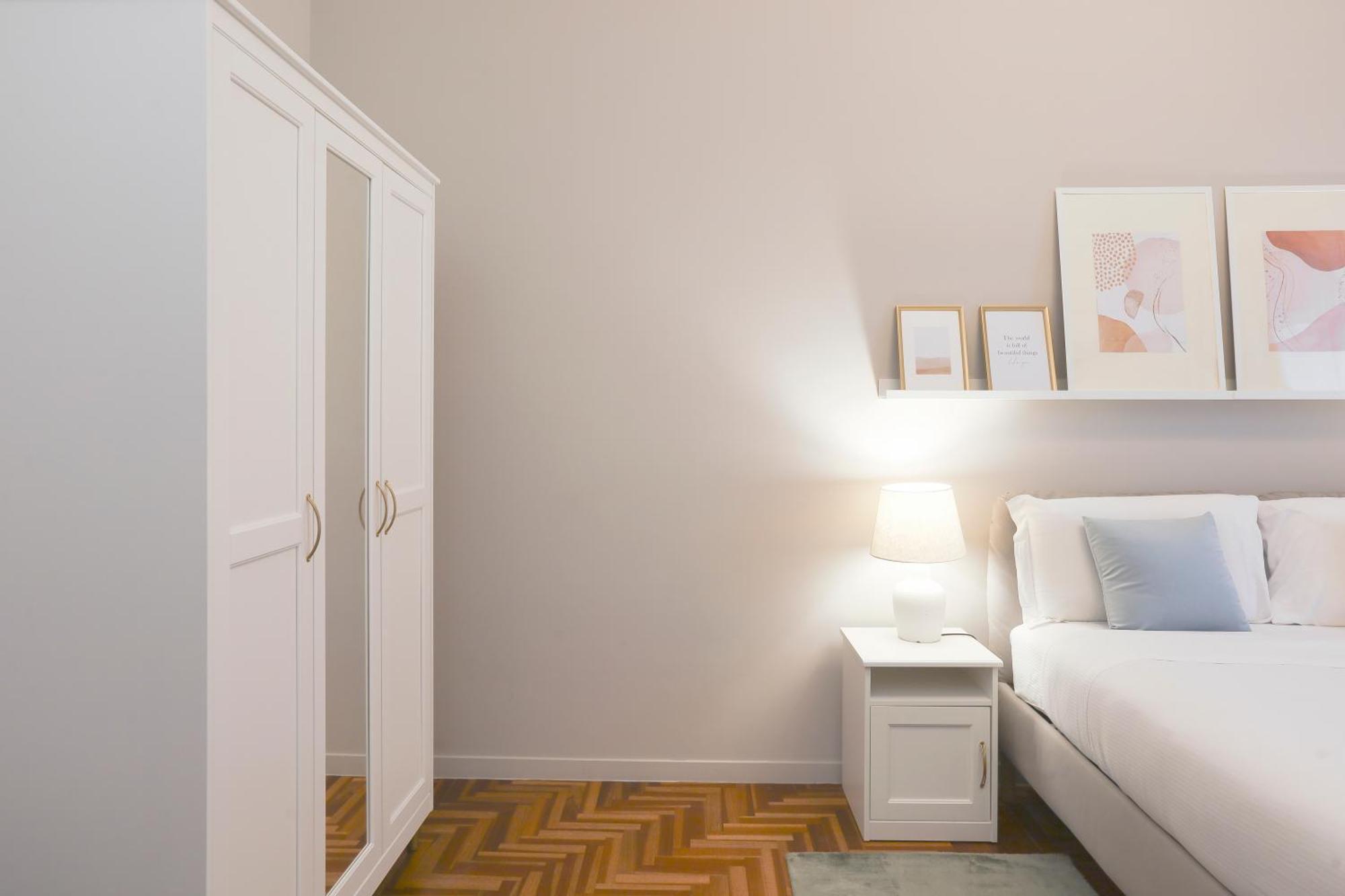 Piramide Deluxe Apartment โรม ภายนอก รูปภาพ