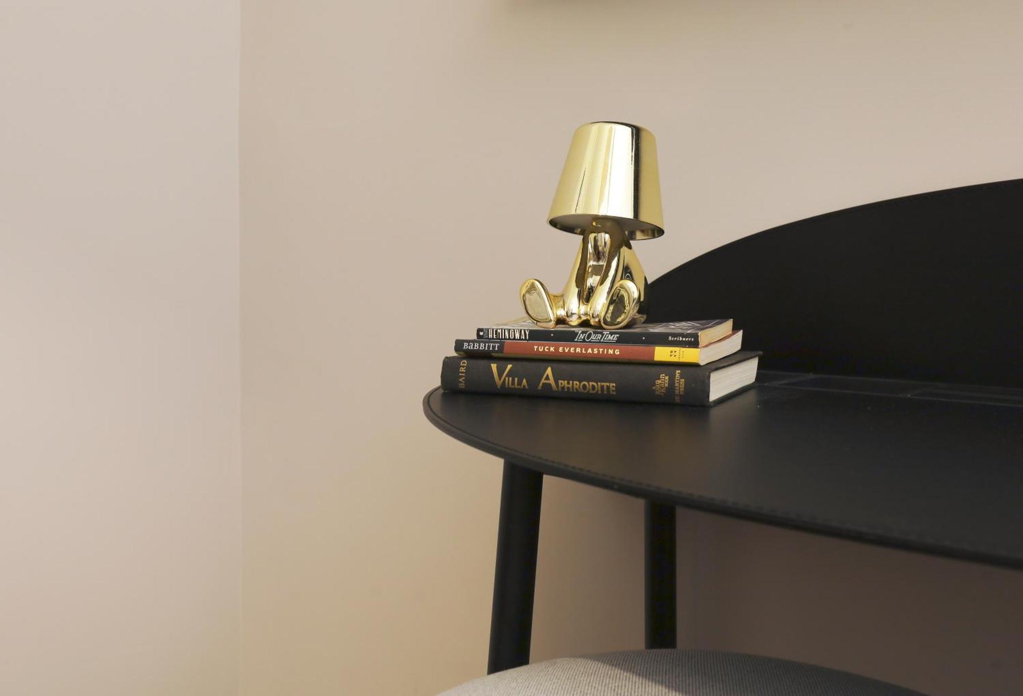 Piramide Deluxe Apartment โรม ภายนอก รูปภาพ